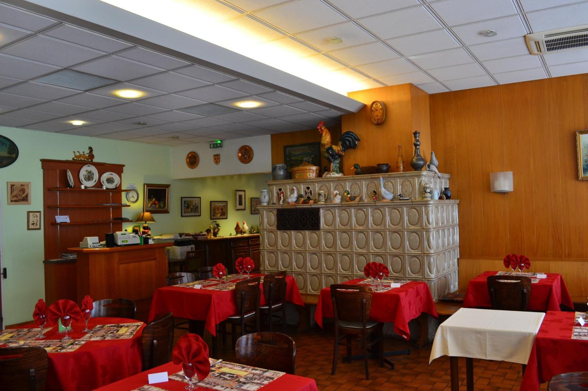 Hotel Restaurant Niemerich Пюльверсайм Екстер'єр фото